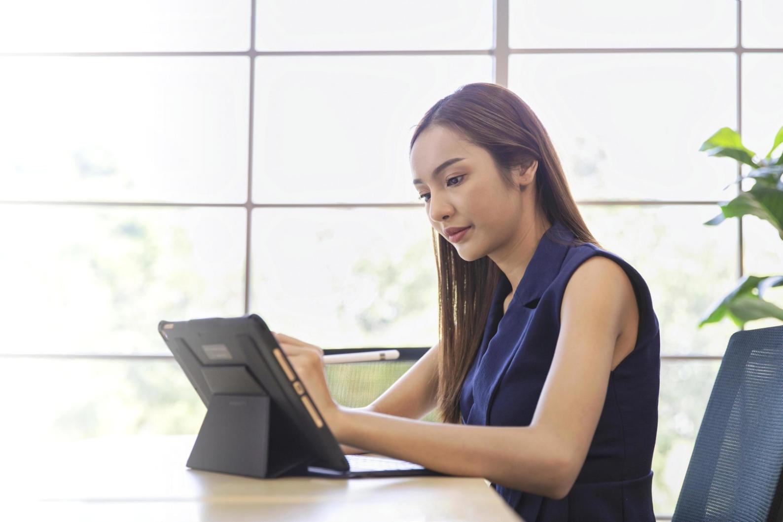 Financial planning tools and resources used in aridsorarkeus education programs